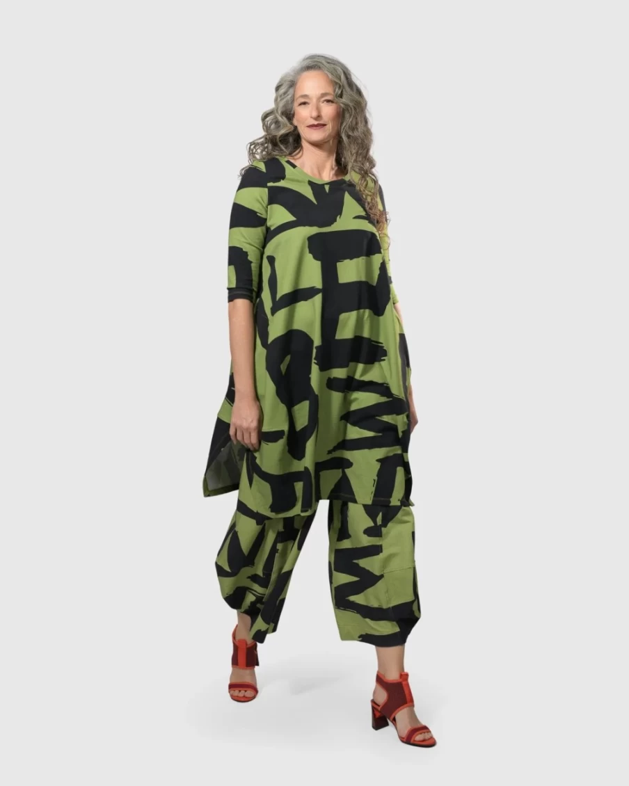 ALEMBIKA Women's Urban Ripley Punto Pants in Green Marker - Stylish Casual Trousers