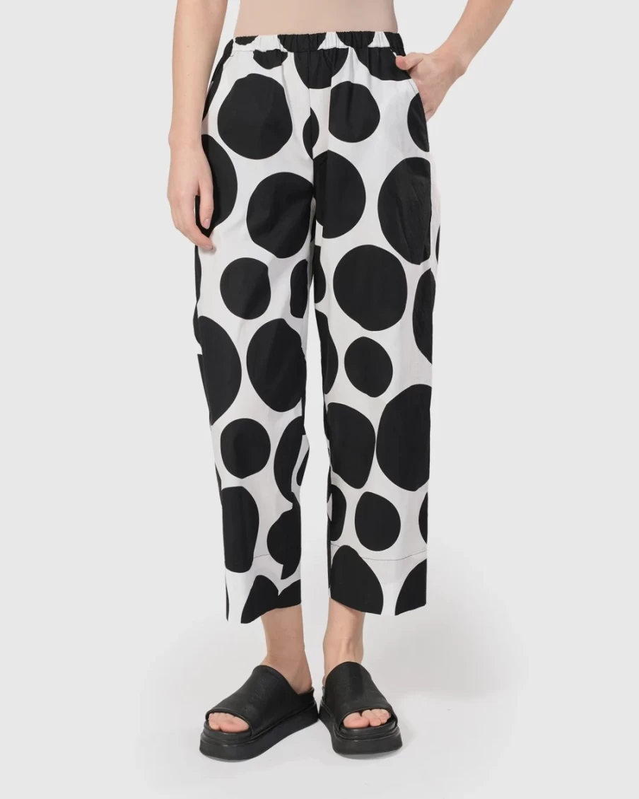 ALEMBIKA Women's Solo Cropped Pants with Bubbles Design - Stylish High-Waisted Trousers for Fashionable Outfits